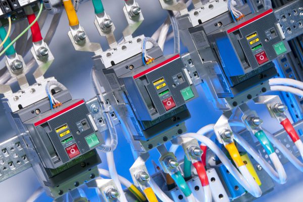 Distence remote monitoring of electronics